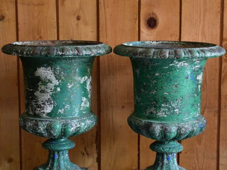 Pair of 19th century Medici urns – green patina Hot on Sale