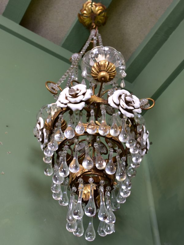 Italian chandelier with roses from the 1950 s For Sale