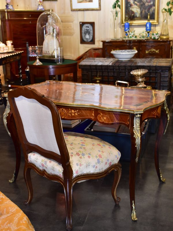 19th century Louis XV style desk Online Sale