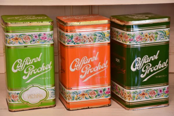 Collection of three vintage Italian lolly tins Online now