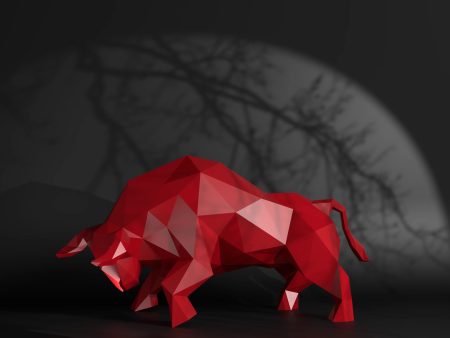 Bull Low Polygon L - Office Decorative piece For Sale