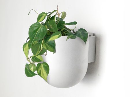 5.5  Wall Mounted Recycled Plastic Planter Pot on Sale