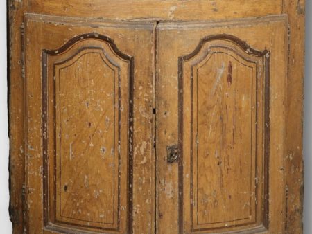 18th century Provencal curved corner cabinet with marble top Hot on Sale