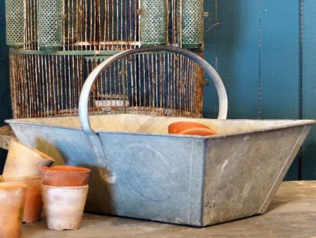 Zinc basket with terracotta pots, 19th-century For Sale